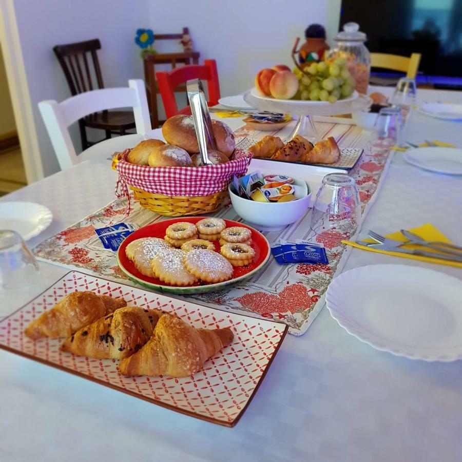 Aziz B&B Palermo Bagian luar foto