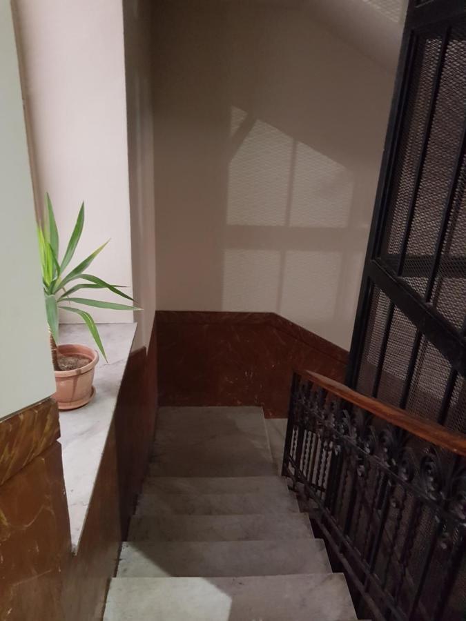 Aziz B&B Palermo Ruang foto